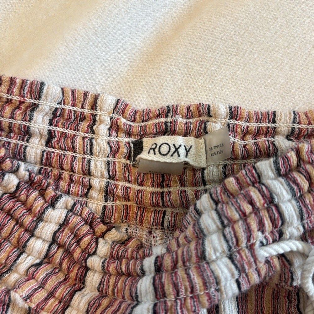Striped Roxy shorts!!! - Picture 2 of 3